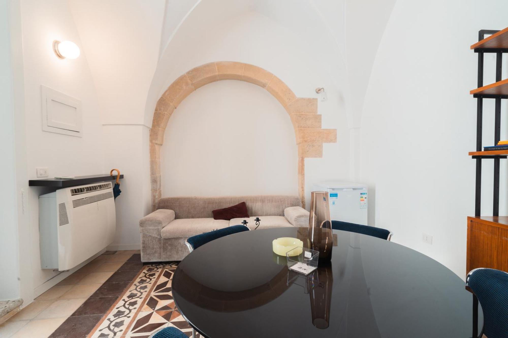 Donna Cristina Historic Apartment Λέτσε Εξωτερικό φωτογραφία