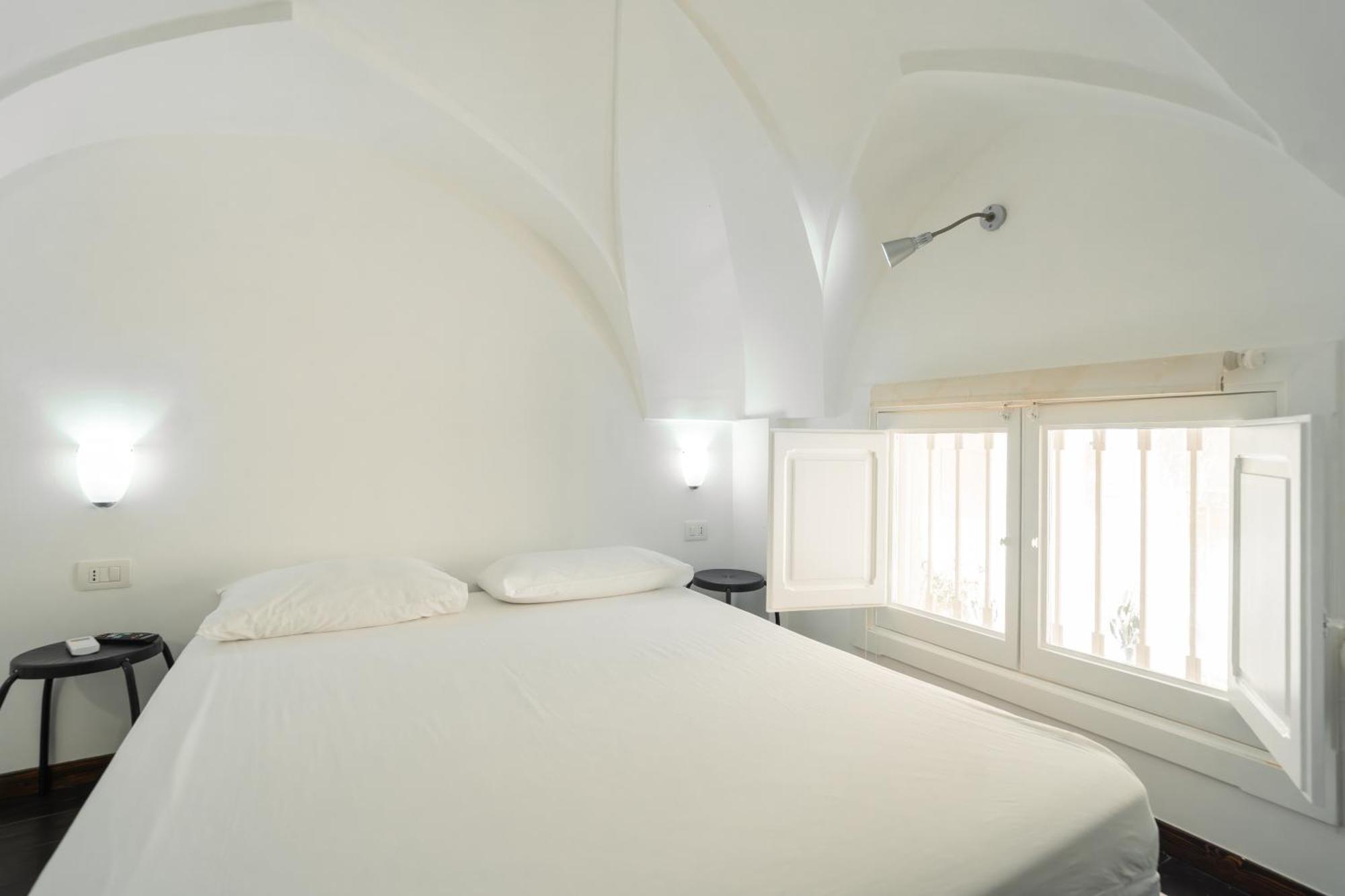 Donna Cristina Historic Apartment Λέτσε Εξωτερικό φωτογραφία